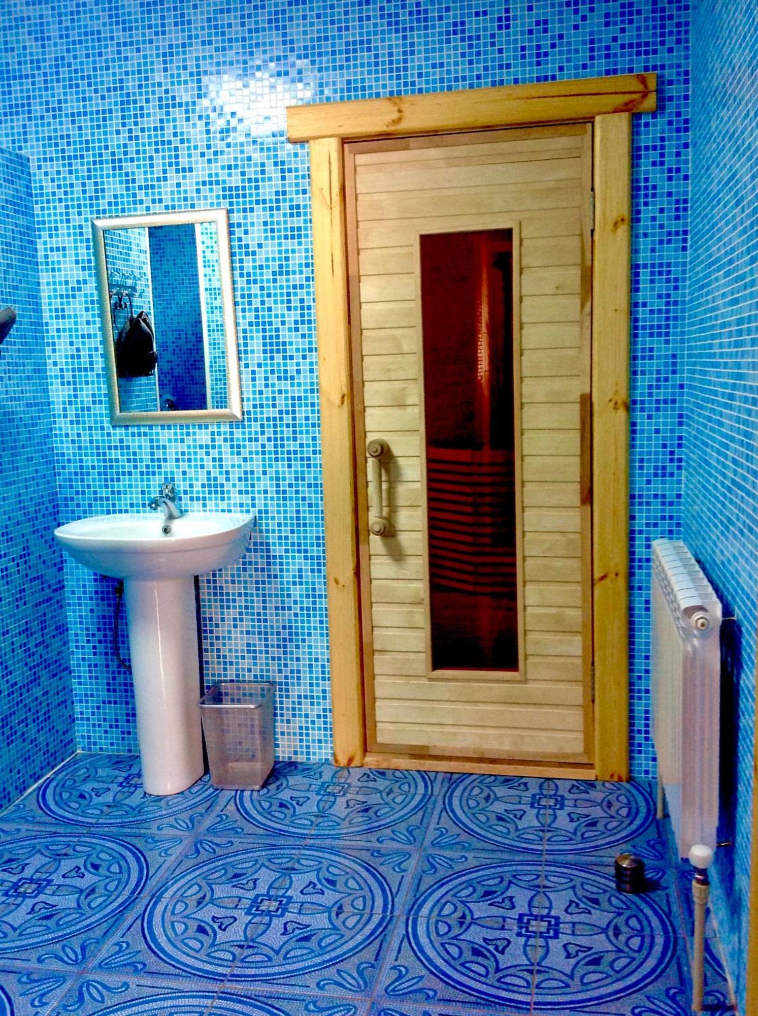 Hotel Bannyi Dvir Uzyn Extérieur photo